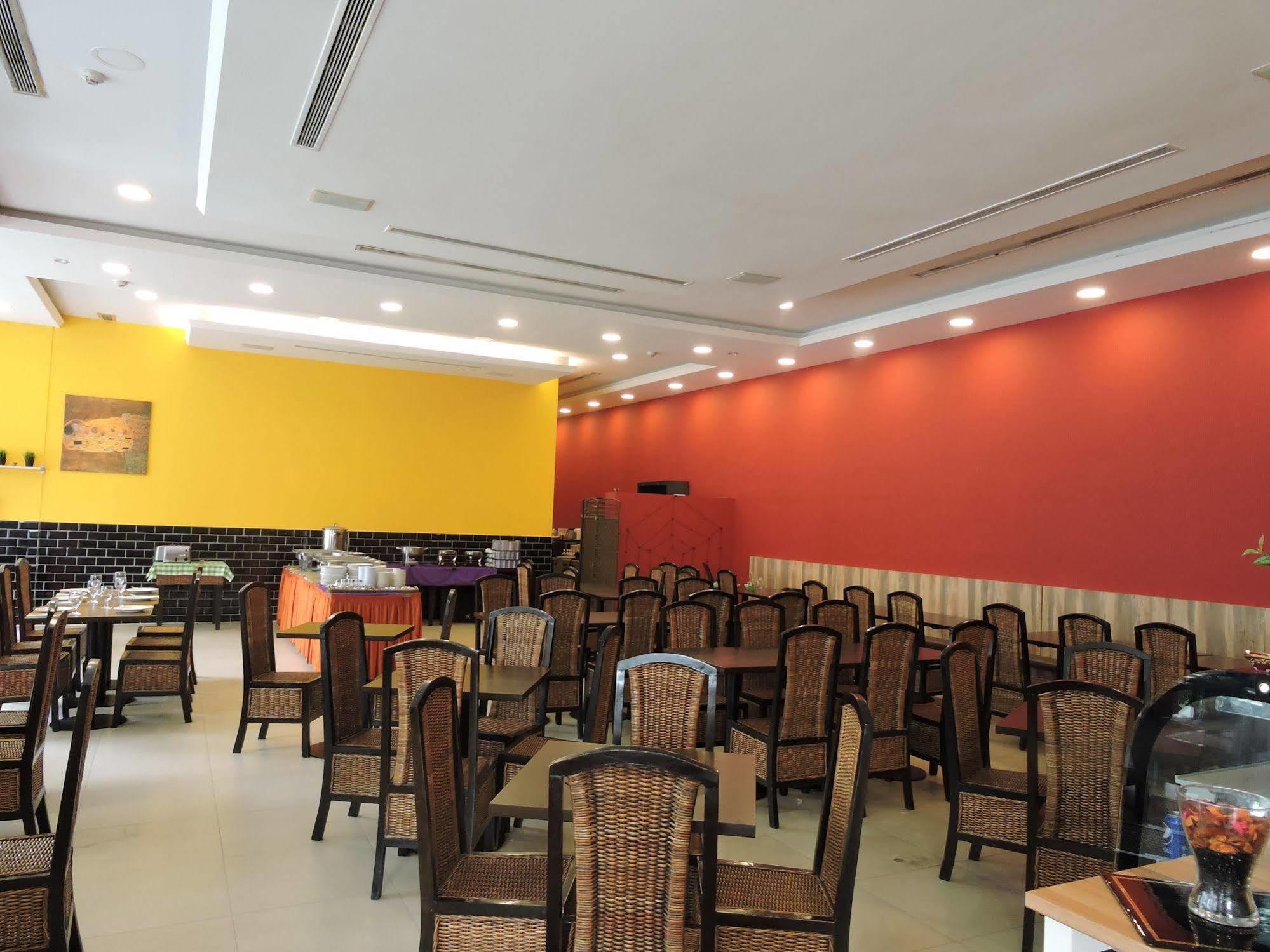 Holiday Inn Express Singapore Serangoon By Ihg Kültér fotó